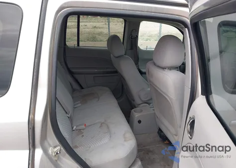 2006 Chevrolet Hhr Ls z USA, uszkodzony, nr VIN 3GNDA13D46S583104